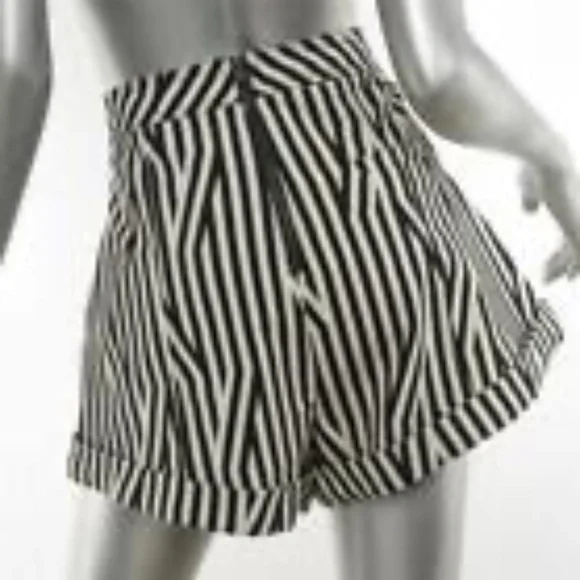 Self Portrait Stripped High Rise Shorts - Picture 4 of 9